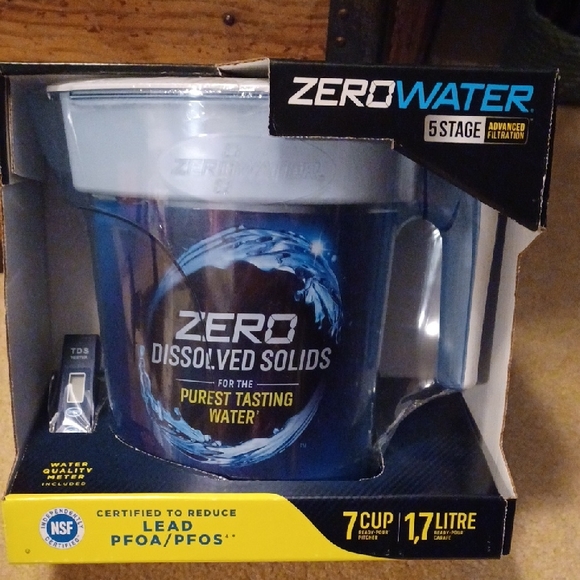 ZeroWater 7-Cup Water Filter Pitcher - Picture 1 of 3
